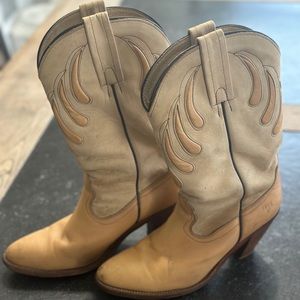 Frye Women’s Boots Size 9.5